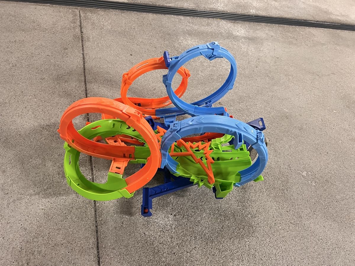 Hot Wheels Piste: Circuit de voitures Hot Wheels – Usato da La Neuveville venduto da neitre 2