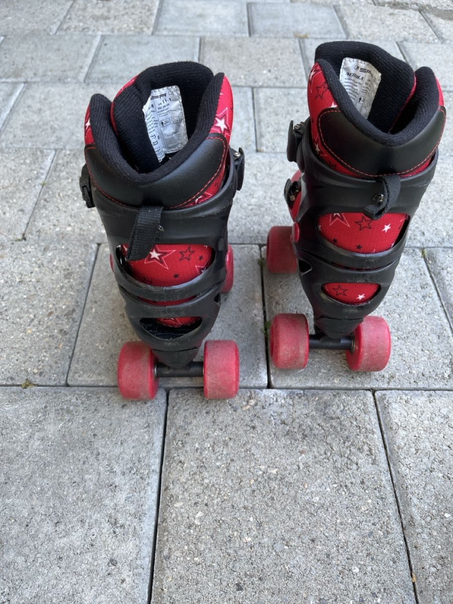 Pattini in linea & Pattini a rotelle: SFR Nebula Quad Skates Rot Grösse 29-33 – Usato da Willerzell venduto da vel_xph9 3