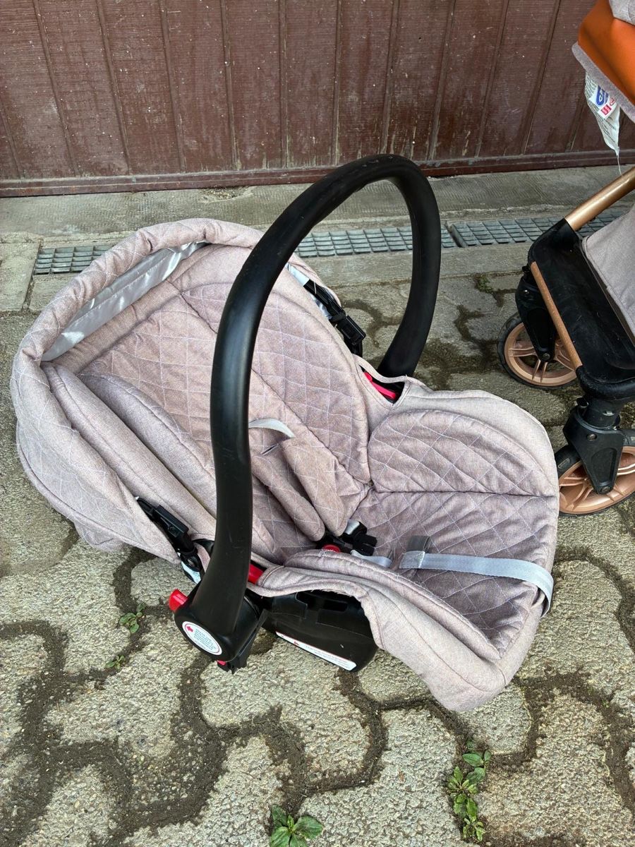Carrozzine: Poussette combinée, landau et cosy bébé – Usato da Evionnaz venduto da nin_c2qy 1