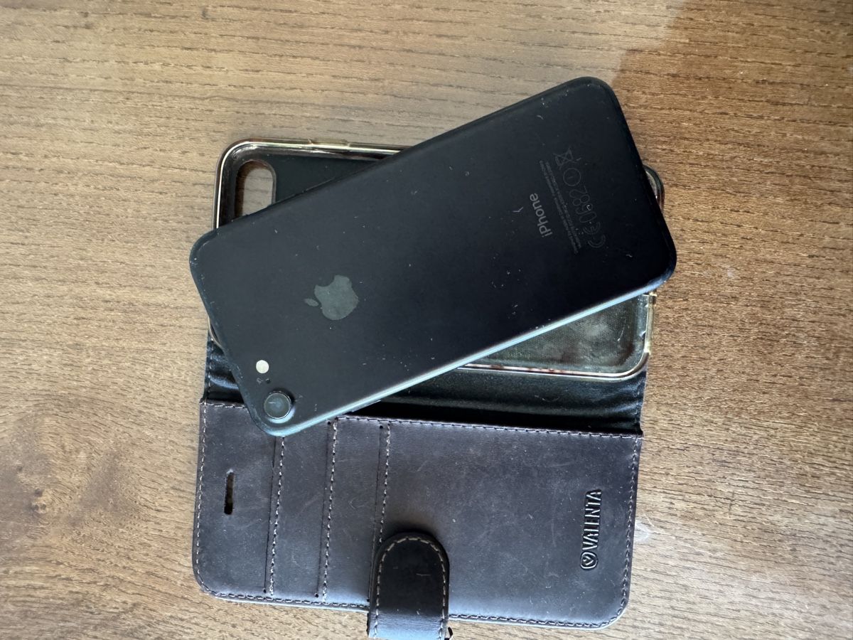 Apple Telefoni cellulari / Smartphones: iPhone 7 128 GB gebraucht – Usato da Dietikon venduto da Leodnd 5