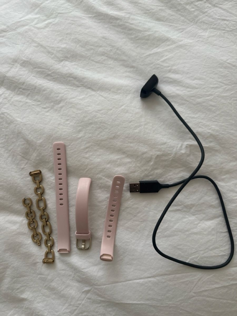Sonstiges Uhren Zubehör: Fitbit Luxe Armbänder  – Gebraucht aus Küssnacht am Rigi von annine.l.