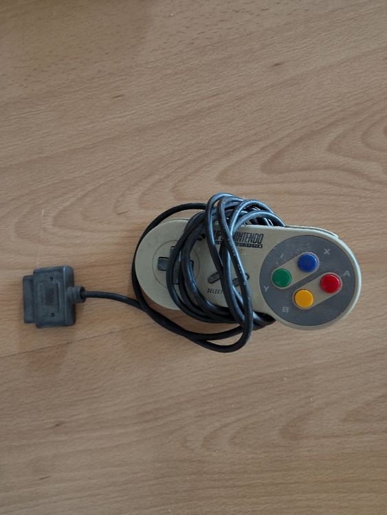 Original Nintendo Super Nintendo Controller SNES Gamepad (Gebraucht) in ...