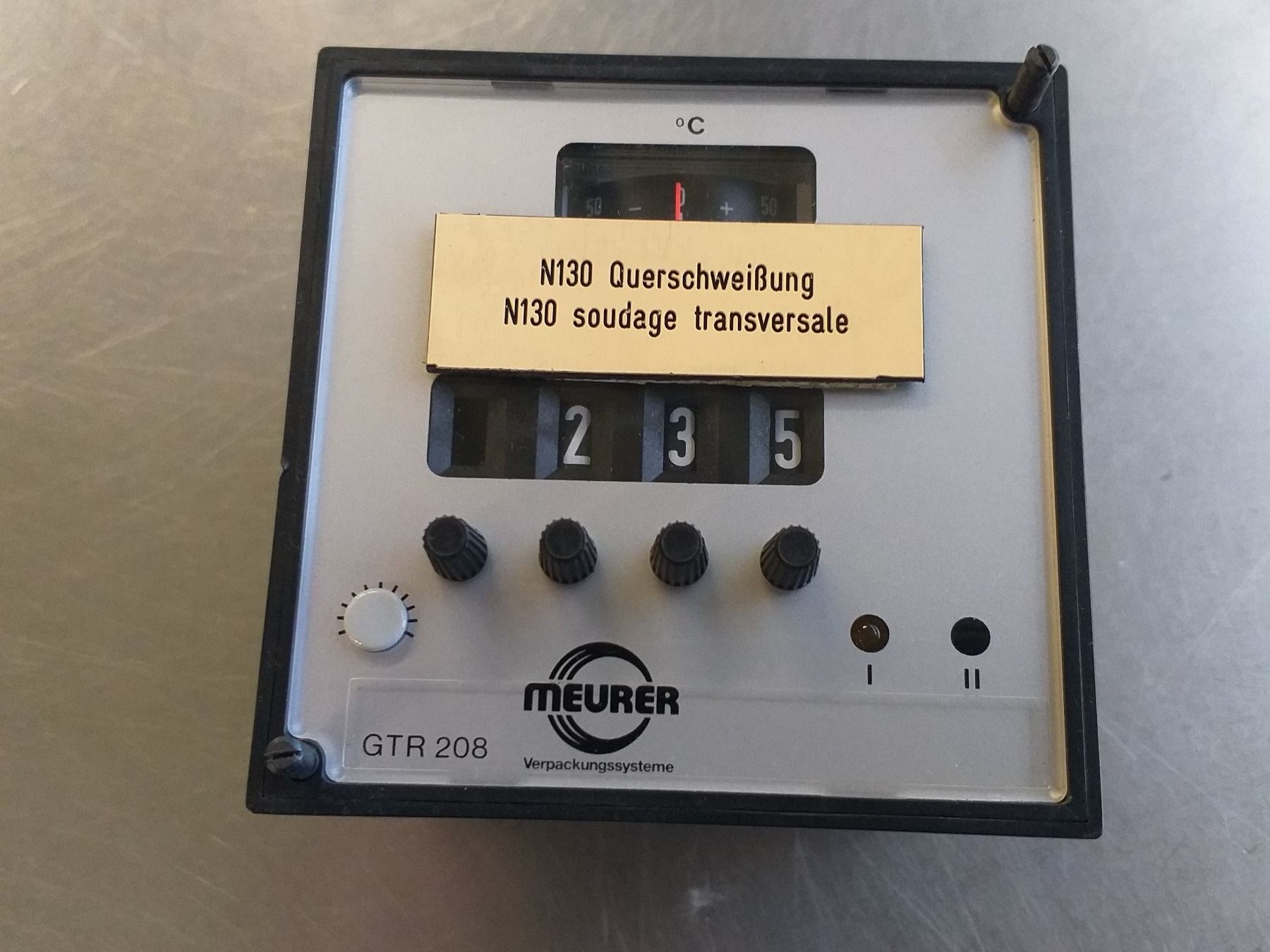 Elektronikbauteile: Temperaturregelgerät – Gebraucht aus Worben von Cosmetique