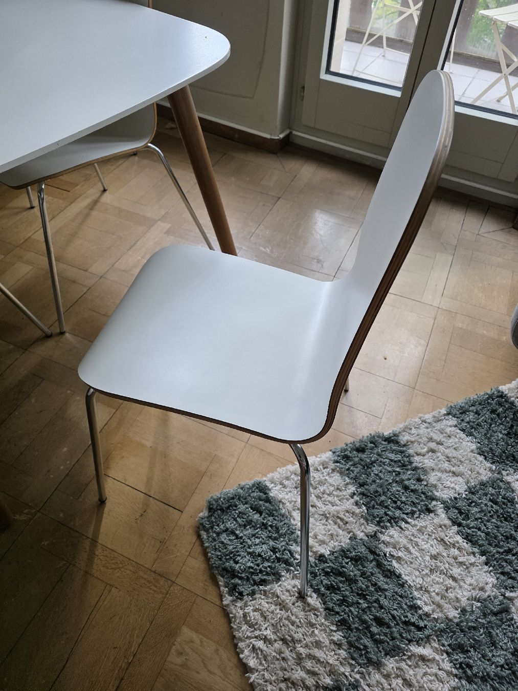 Set de table et chaises: Esstisch mit 6 Stühlen - weiss, Holz – D'occasion à Zürich par aez_25sd 6