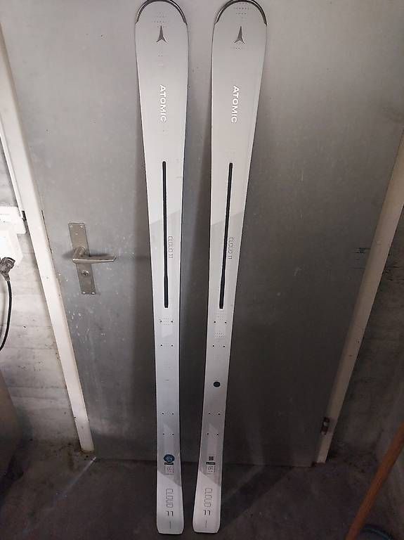 Skis: Atomic Cloud 11.  161cm – Gebraucht aus Stansstad von ped_8llz 3