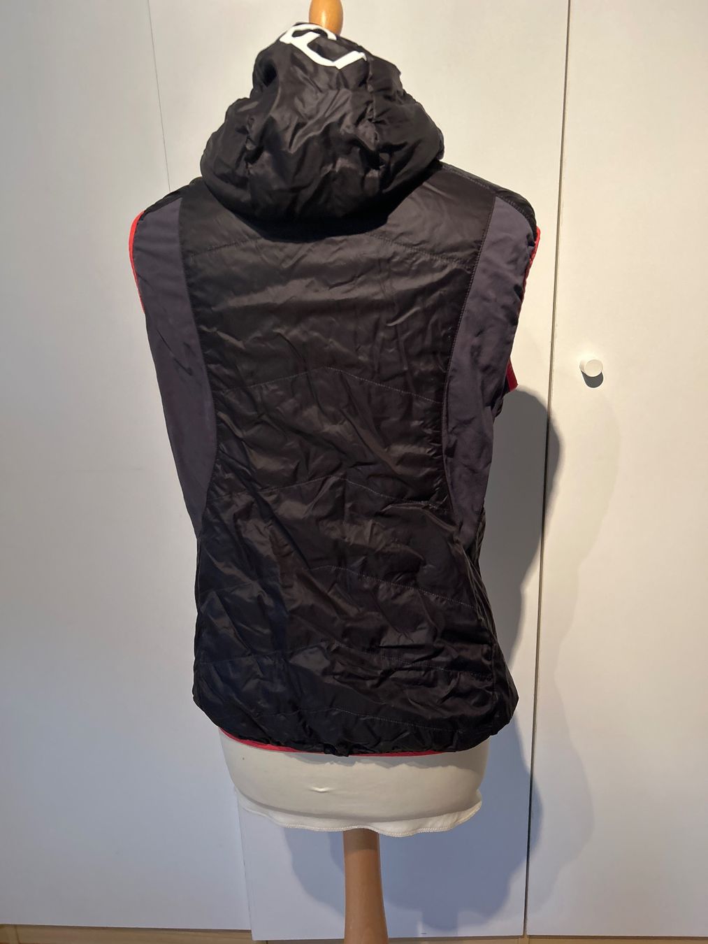 Ortovox Gilets & Westen: Ortovox Weste Gr. M – Gebraucht aus Feuerthalen von Anna_Swift 3