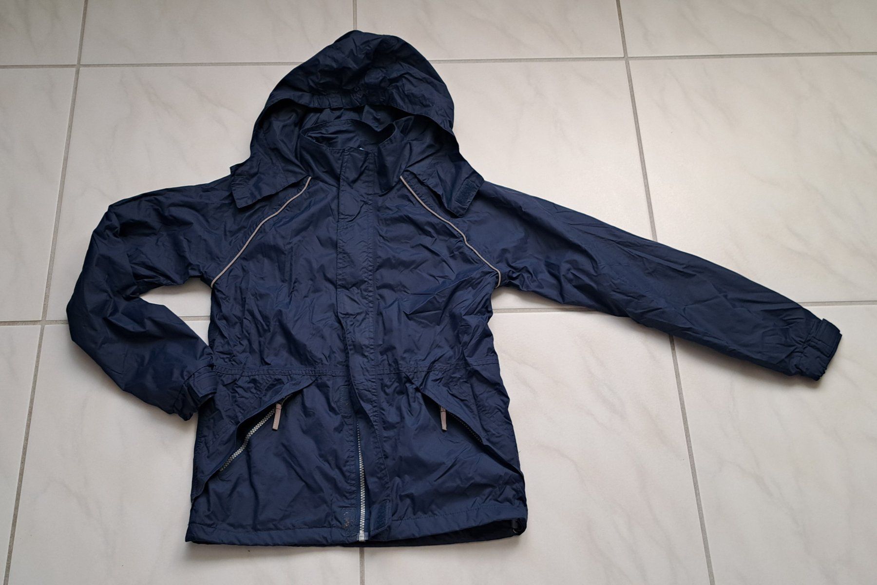 Jacken: Regenjacke / Windstopper blau Grösse 152 – Gebraucht aus künten von himelblau