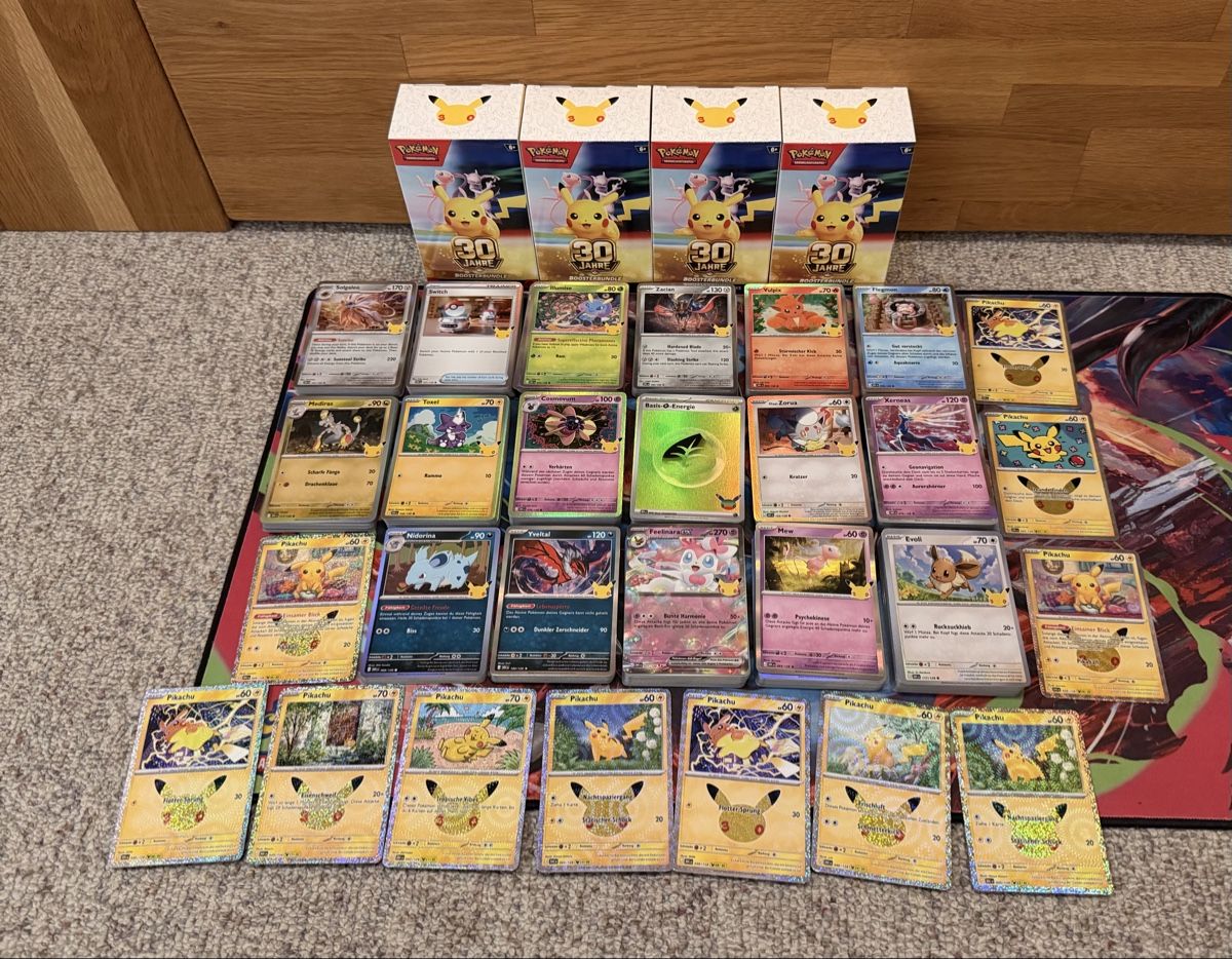 Pokémon Sammelbilder & Trading cards: Pokemon 30th Celebration Sammlung – Gebraucht aus Au SG von Bego1 1