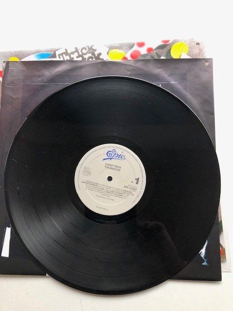 Dischi in vinile: Cheap Trick – Usato da Aarwangen venduto da Jukebox3 7