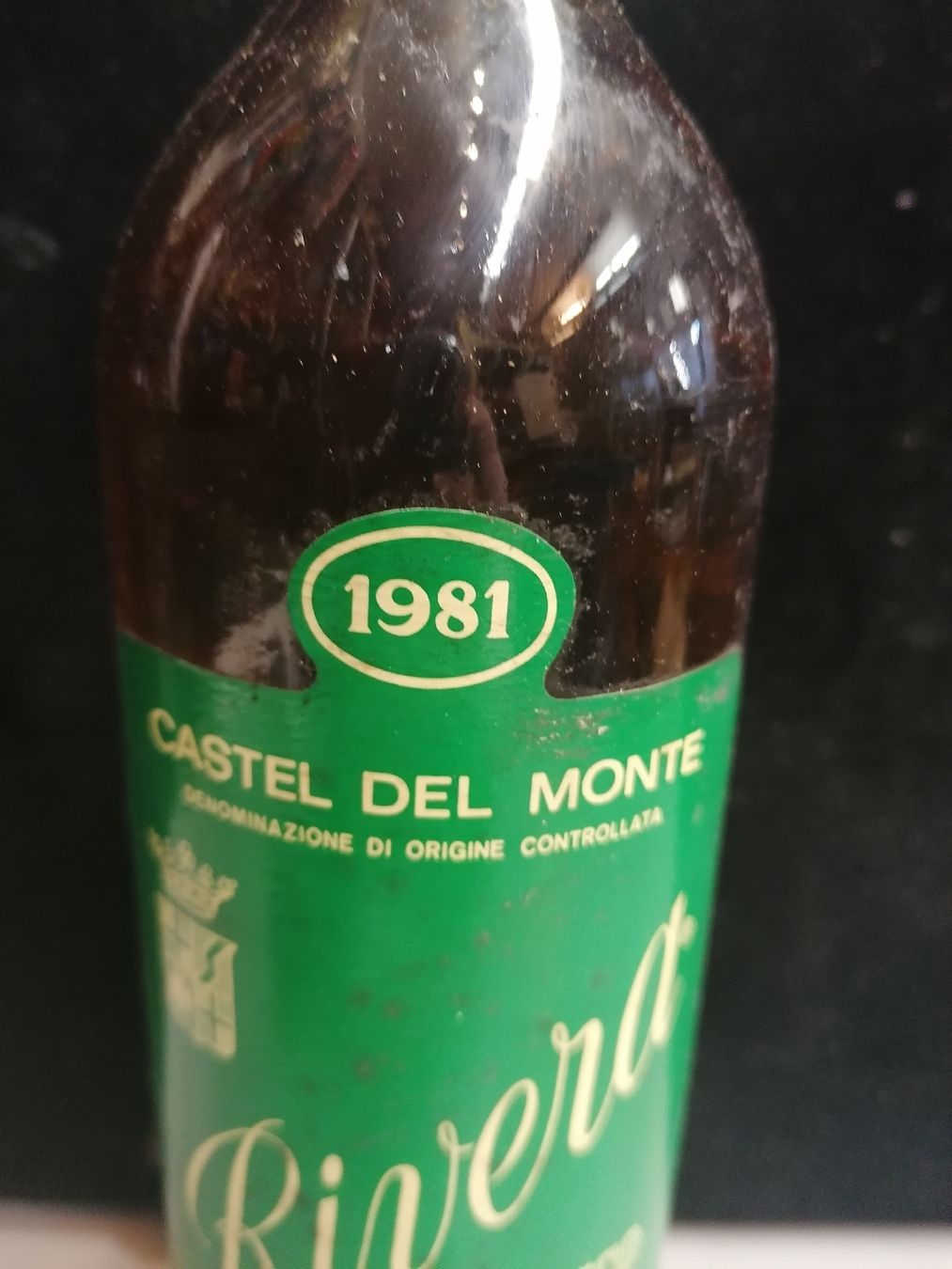Vino: RIVERA BIANCO CASTEL DEL MONTE 1981 – Nuovo (secondo la descrizione) da Genève venduto da Leboucheoreilles 1