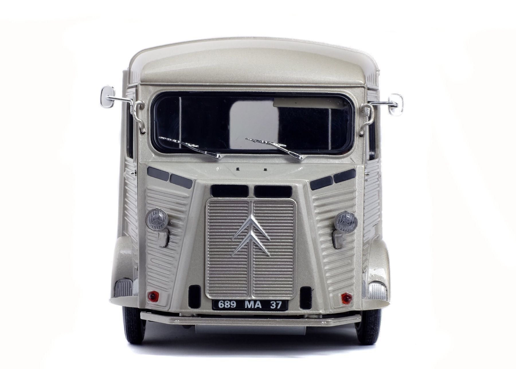 Citroën Modellautos: CITROËN HY im Massstab 1:18 – Neu und originalverpackt aus Erlenbach im Simmental von Model_box 3