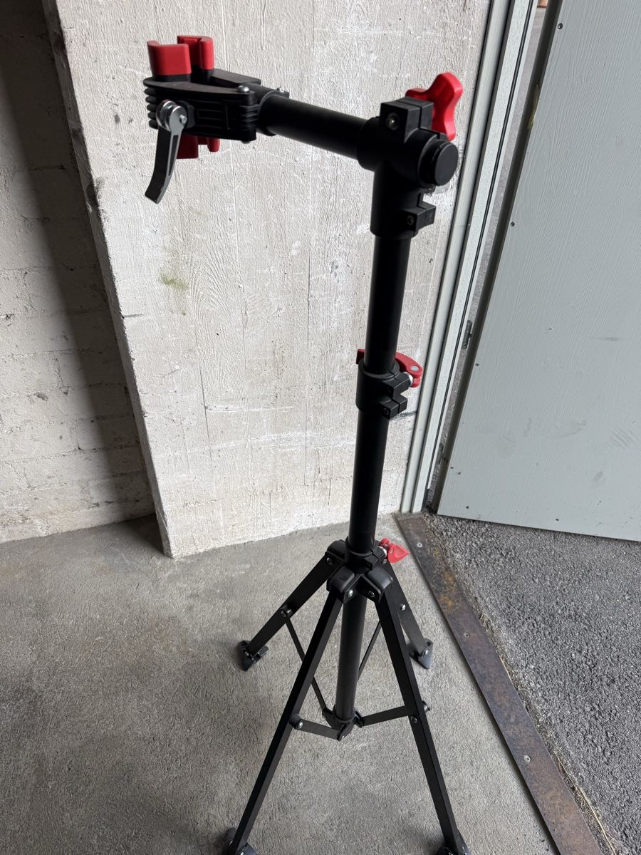 Autres optique: Fahrrad montage halterung – D'occasion à Bern par STEFANDM 2