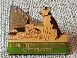 G559 Pin Schlittenhunderennen Urnerboden