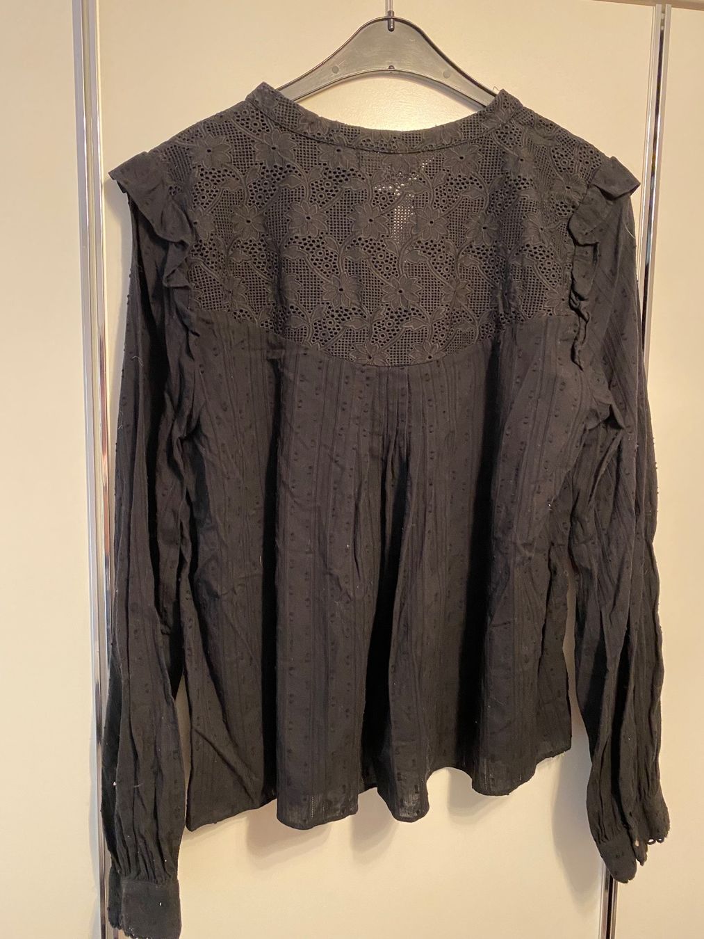 Zara Camicette: Damen Bluse von ZARAgr.L – Usato da Pfungen venduto da Sheki56 3