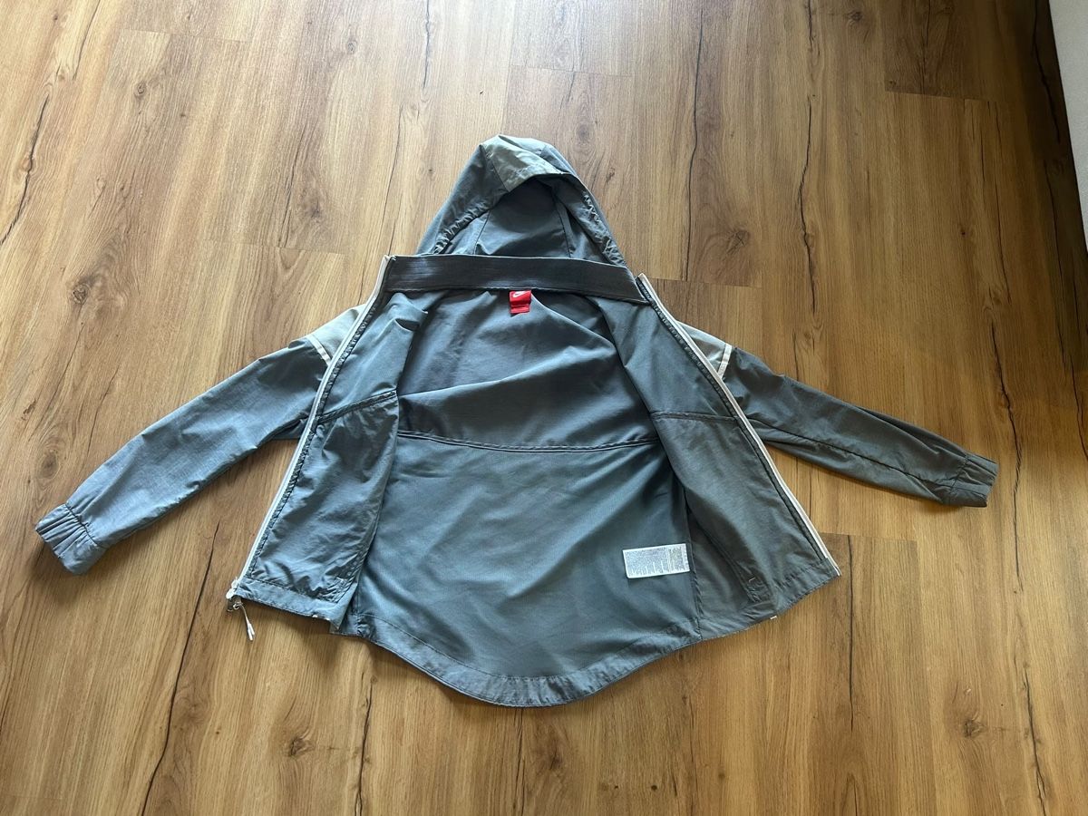 Nike Jacken: Nike Windjacke – Gebraucht aus Rüfenacht BE von captainamerica_1 1