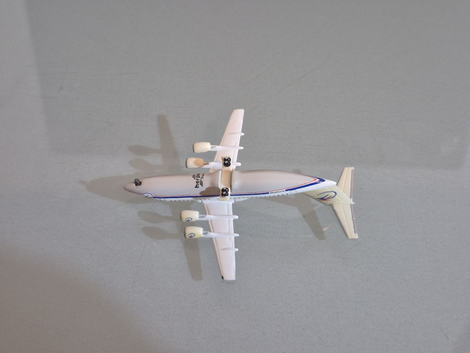 Herpa Kit di modellismo & Modellini statici: Herpa Eurowings 1:500 – Usato da Uetendorf venduto da myhome12 4