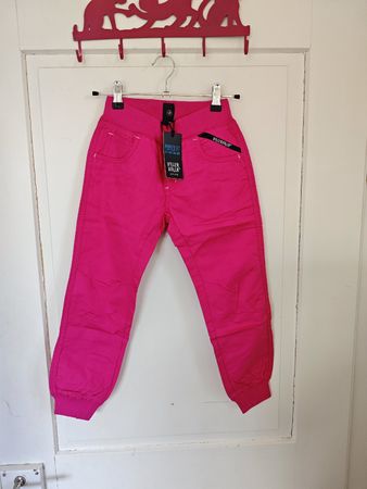 Hose Villervalla Gr 122 NEU! 