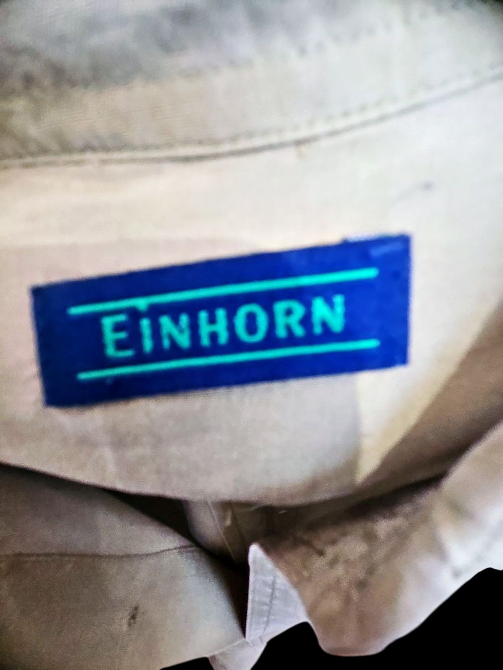Camicie: Einhorn beiges Button-Down-Hemd mit Taschen – Usato da Zug venduto da vinokilo 4