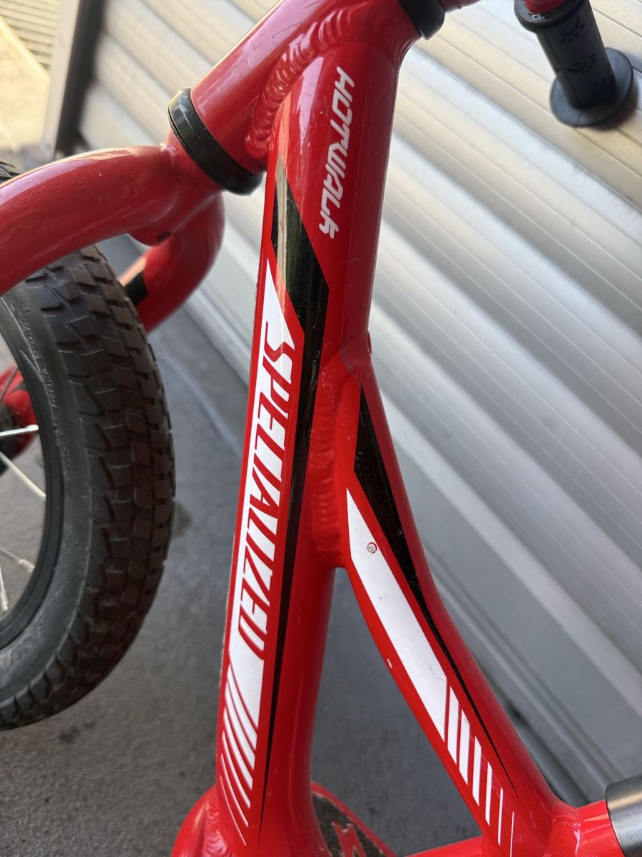 Veicoli per bambini: Laufrad Specialized Hotwalk rot 12 Zoll – Usato da Pfungen venduto da 3LGK158 3