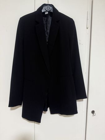Schwarzer Blazer von H&M, Grösse 40 – Top Zustand!