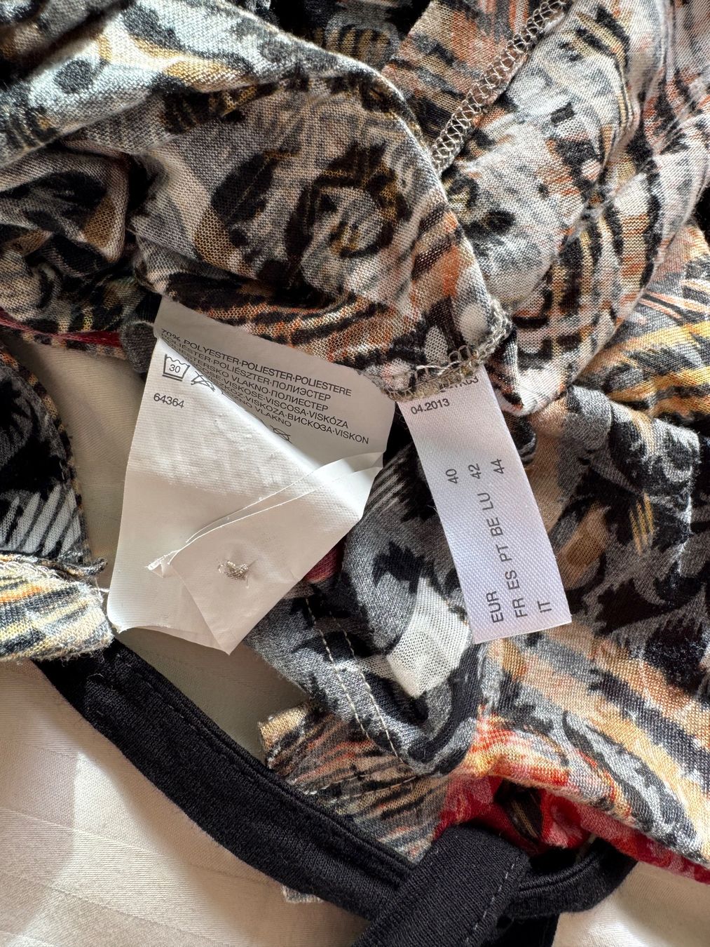 Blusen: Bluse, Grösse 40 – Neu (gemäss Beschreibung) aus Geroldswil von ana_rb6t 4