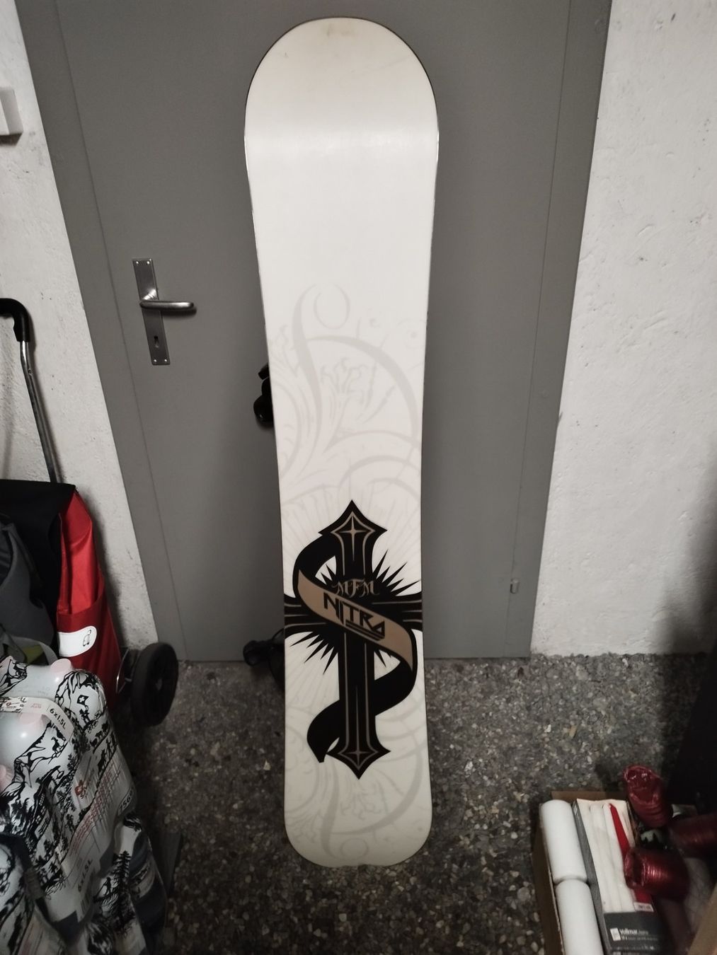 Burton Board: Burton Snowboard – Usato da Chur venduto da Klinimuus