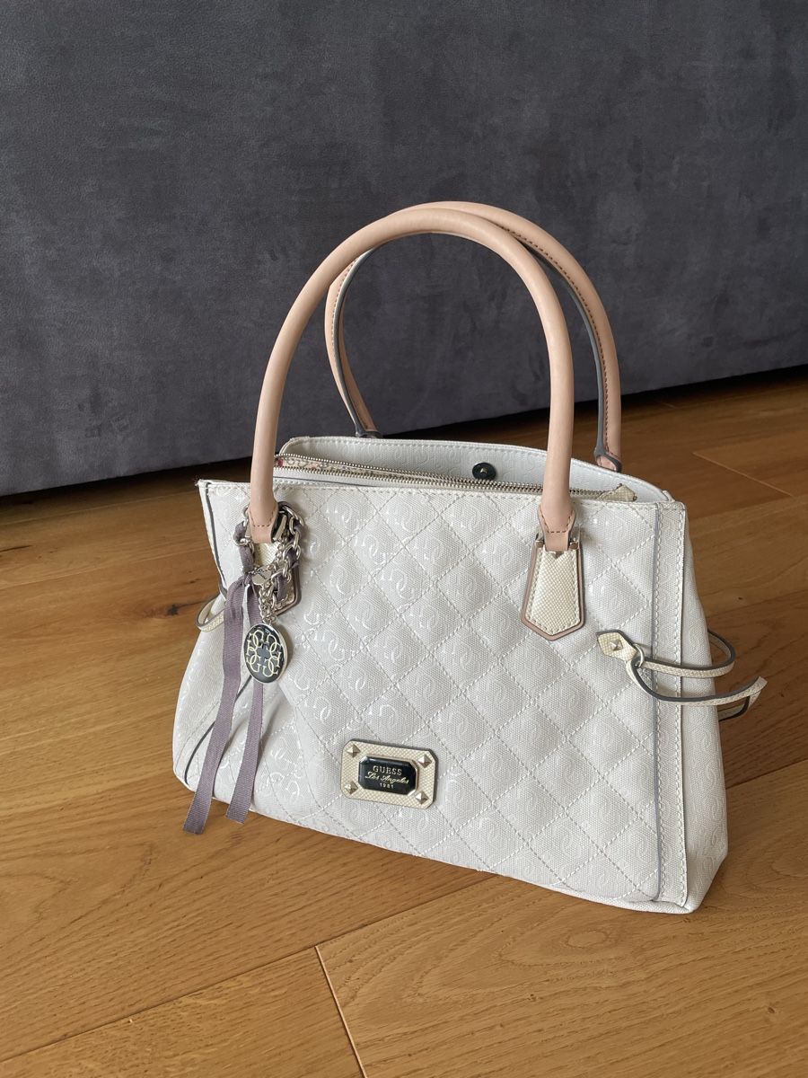 Borse da donna: Guess Handtasche weiss – Usato da Zwieselberg venduto da Rea89 1