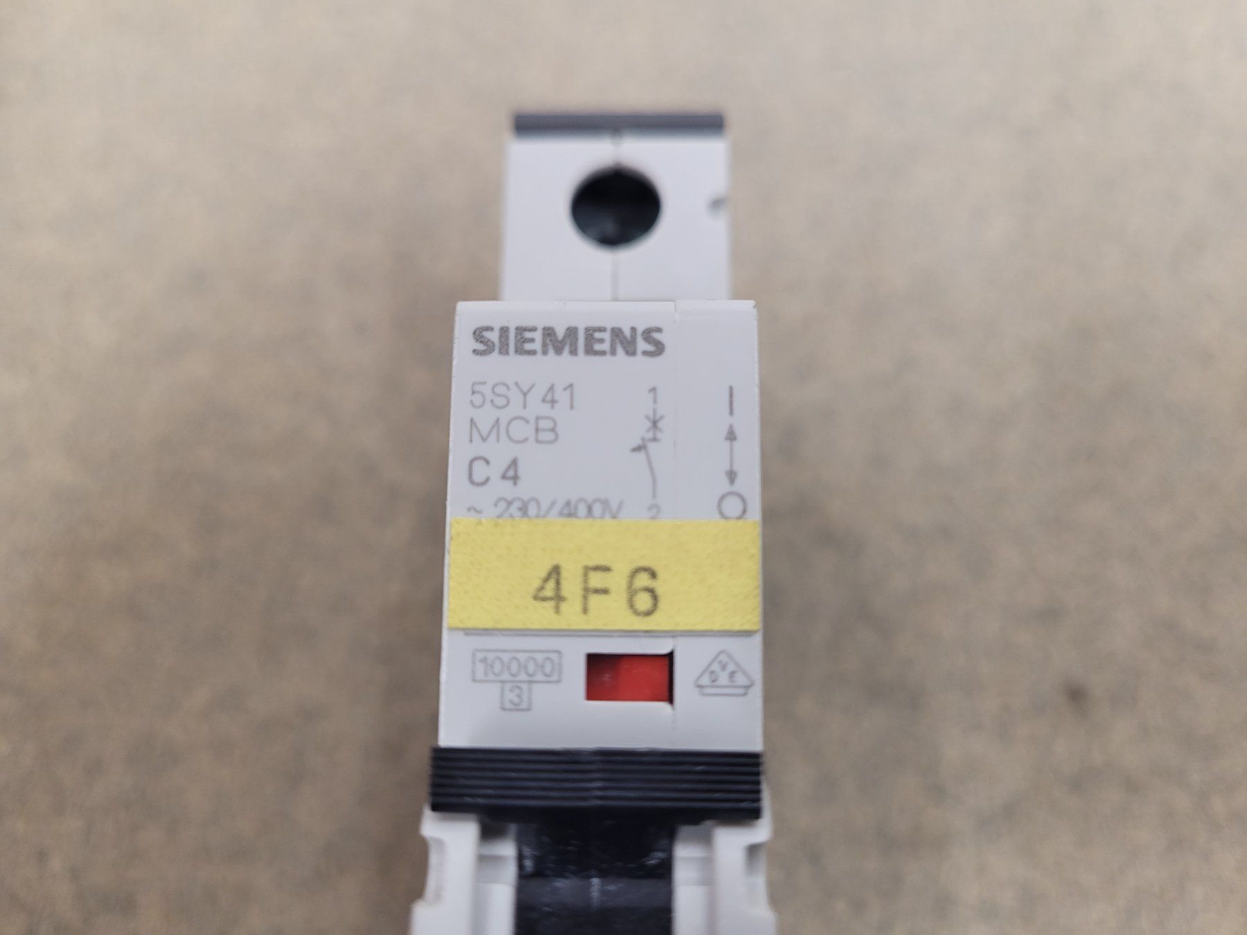 Siemens Interruttori: Siemens Leitungsschutzschalter 5SY41 C4 – Usato da Vitznau venduto da Vitznau84 5