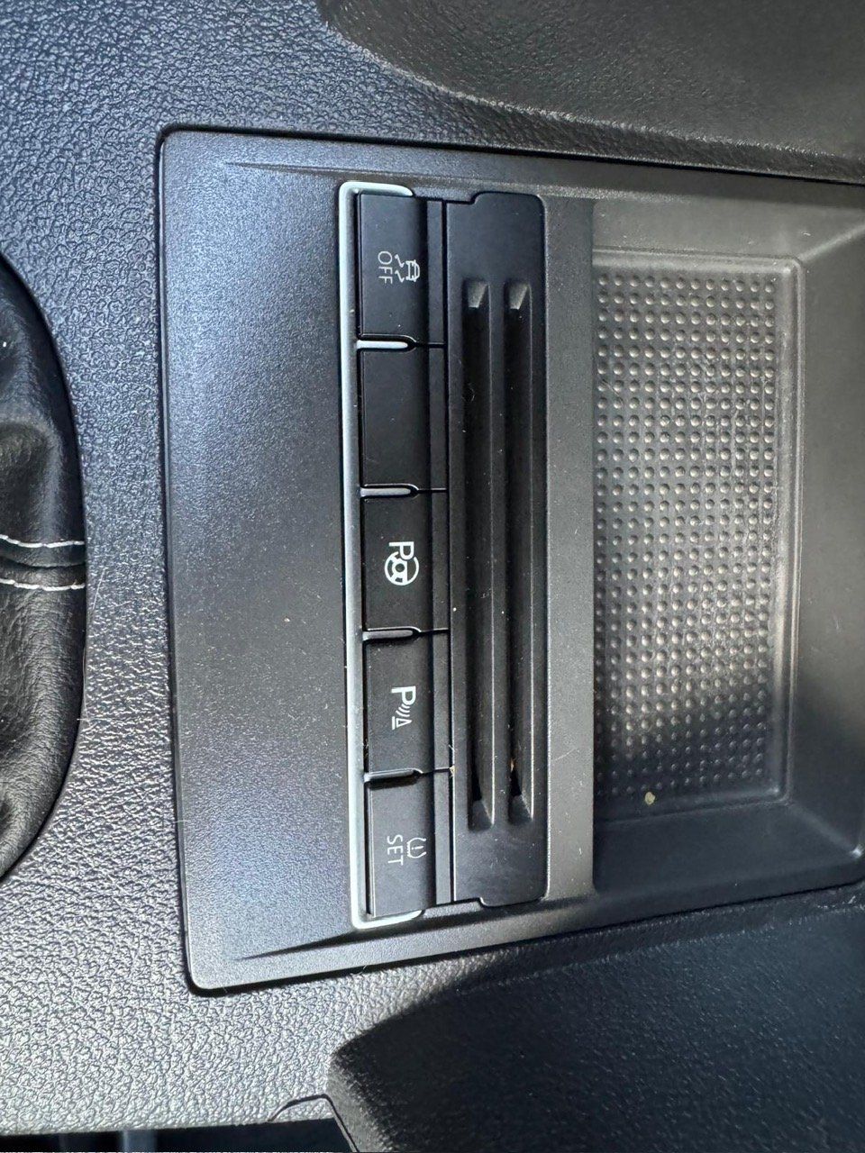 VW Automobili: VW Touran 7 places – Usato da Gland venduto da Duvernay01 5