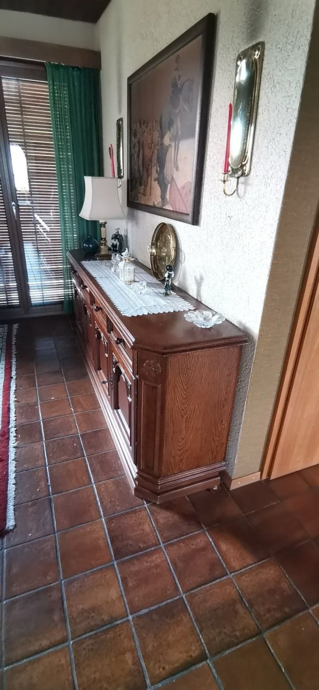 Büffets: Buffet en bois massif - style classique – Gebraucht aus Bern von hakcel 4