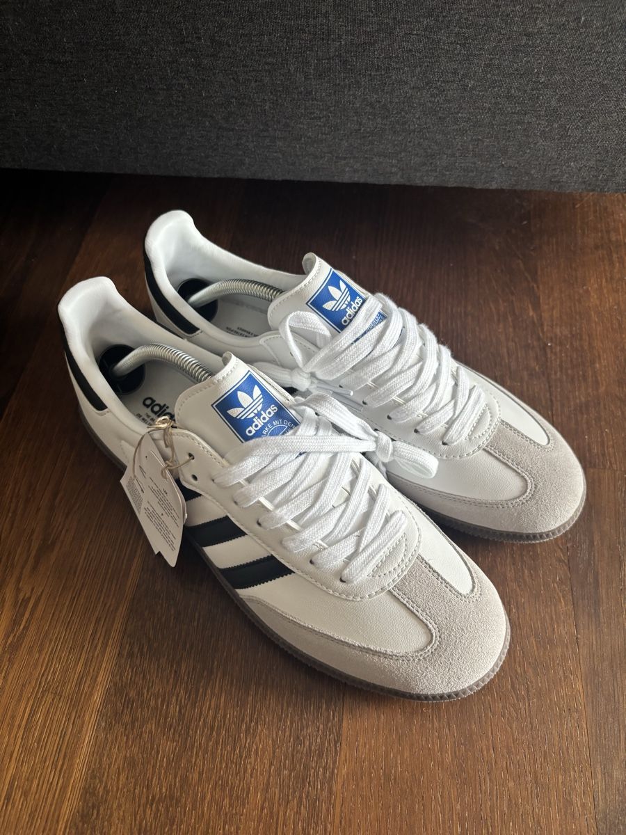 Adidas Scarpe da uomo: Adidas Sambas NEU – Nuovo e nell'imballaggio originale da Männedorf venduto da Spargeluno