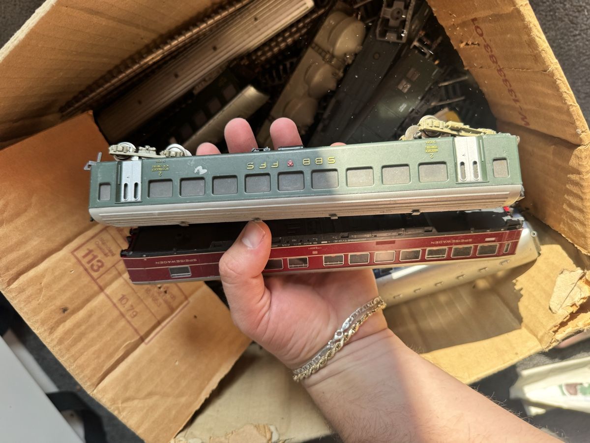 SBB/CFF/FFS Modellini di ferrovie: Model Trains and Trix Express Controller Lot – Usato da Seuzach venduto da Wolf936 3
