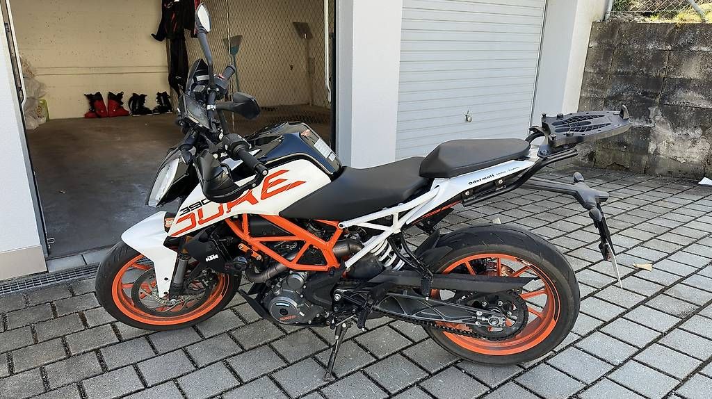 KTM Strada: KTM DUKE 390 – Usato da Schindellegi venduto da ghe_55kr