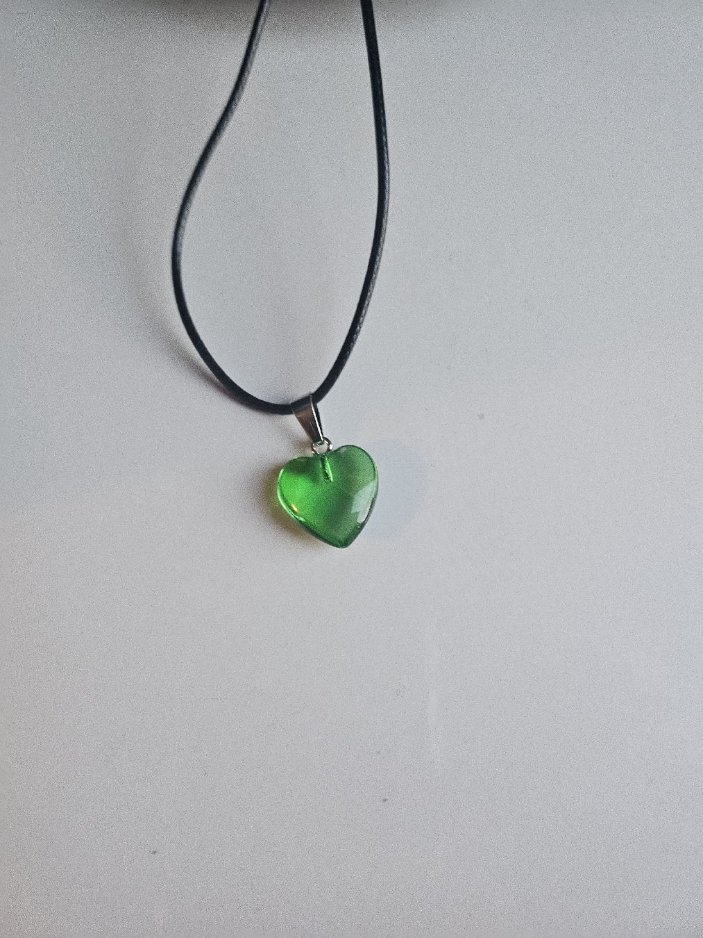 Catenine: collier petit coeur vert – Nuovo (secondo la descrizione) da Senèdes venduto da hen_fw8b