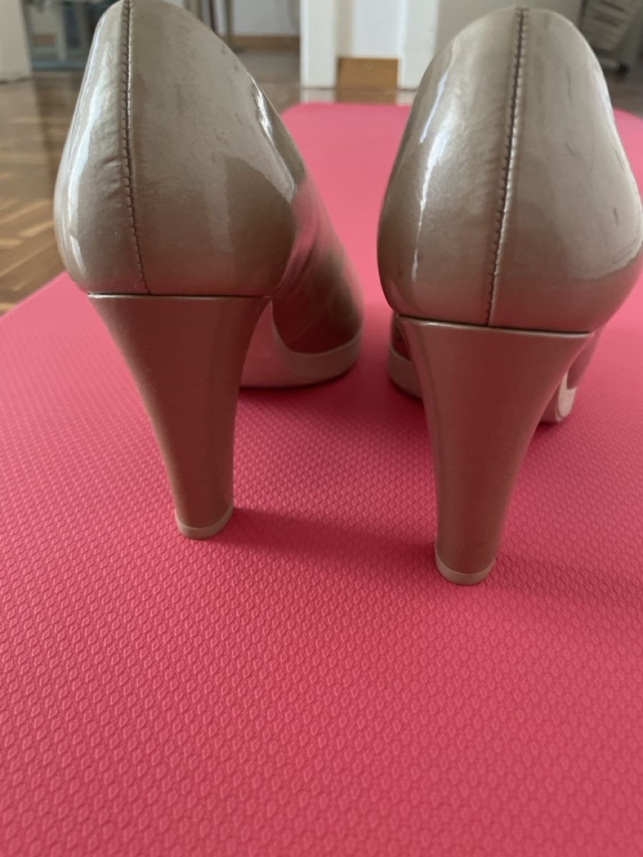Gabor Scarpe da donna: Gabor Pumps beige Lack Gr. 36 neuwertig – Nuovo (secondo la descrizione) da Baar venduto da adele06 3