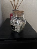 Schöne Dekoglas mit Muscheln und Sand ausPortugal
