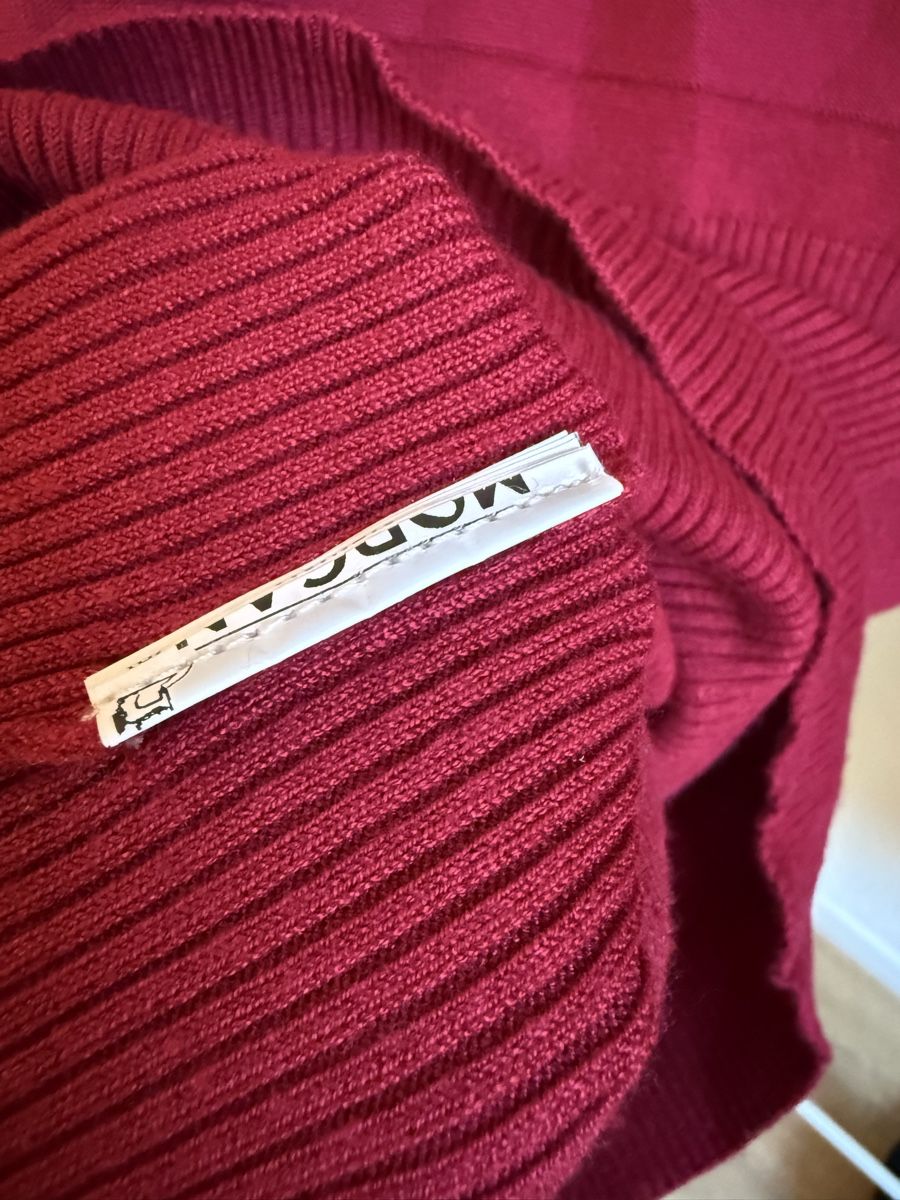 Morgan Pullover & Sweatshirts: Pull col roulé rouge framboise Morgan, t.M/38 – Gebraucht aus Tavannes von Thriftshop 6