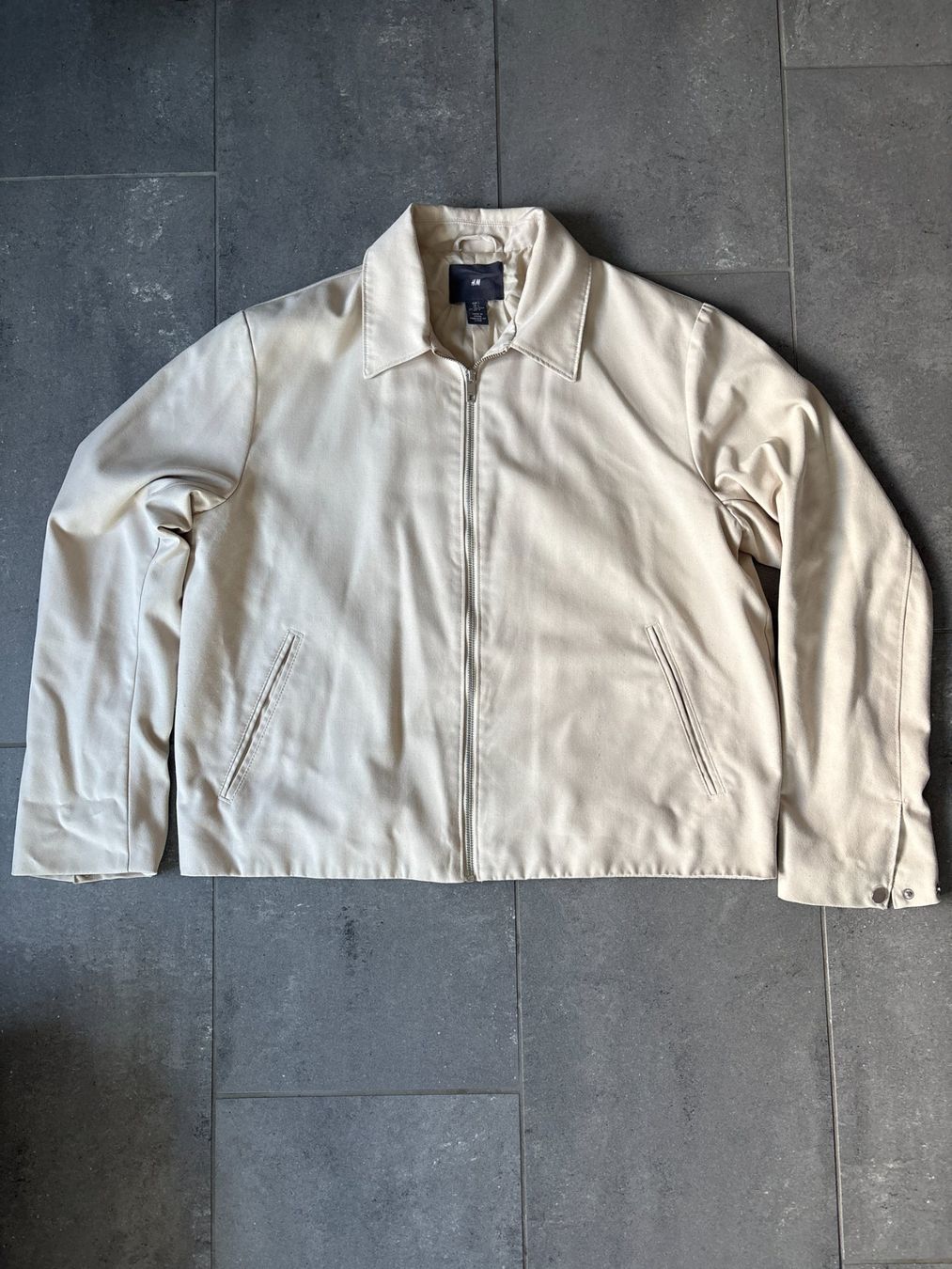 H&M Vestes: H&M Jacke Beige Gr. L – D'occasion à Niederwil AG par Pascal879