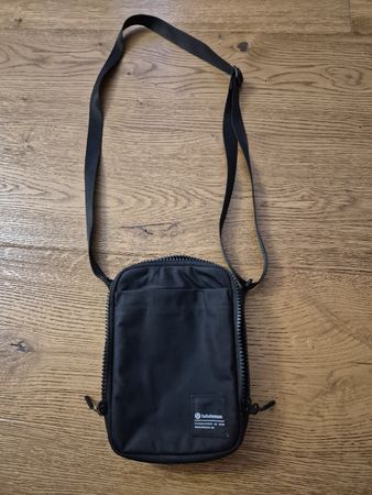 Lululemon Umhängetasche