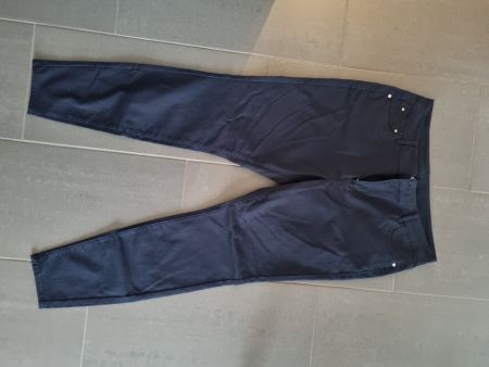 Gr. 46 Jeans dunkelblau C&A Samira