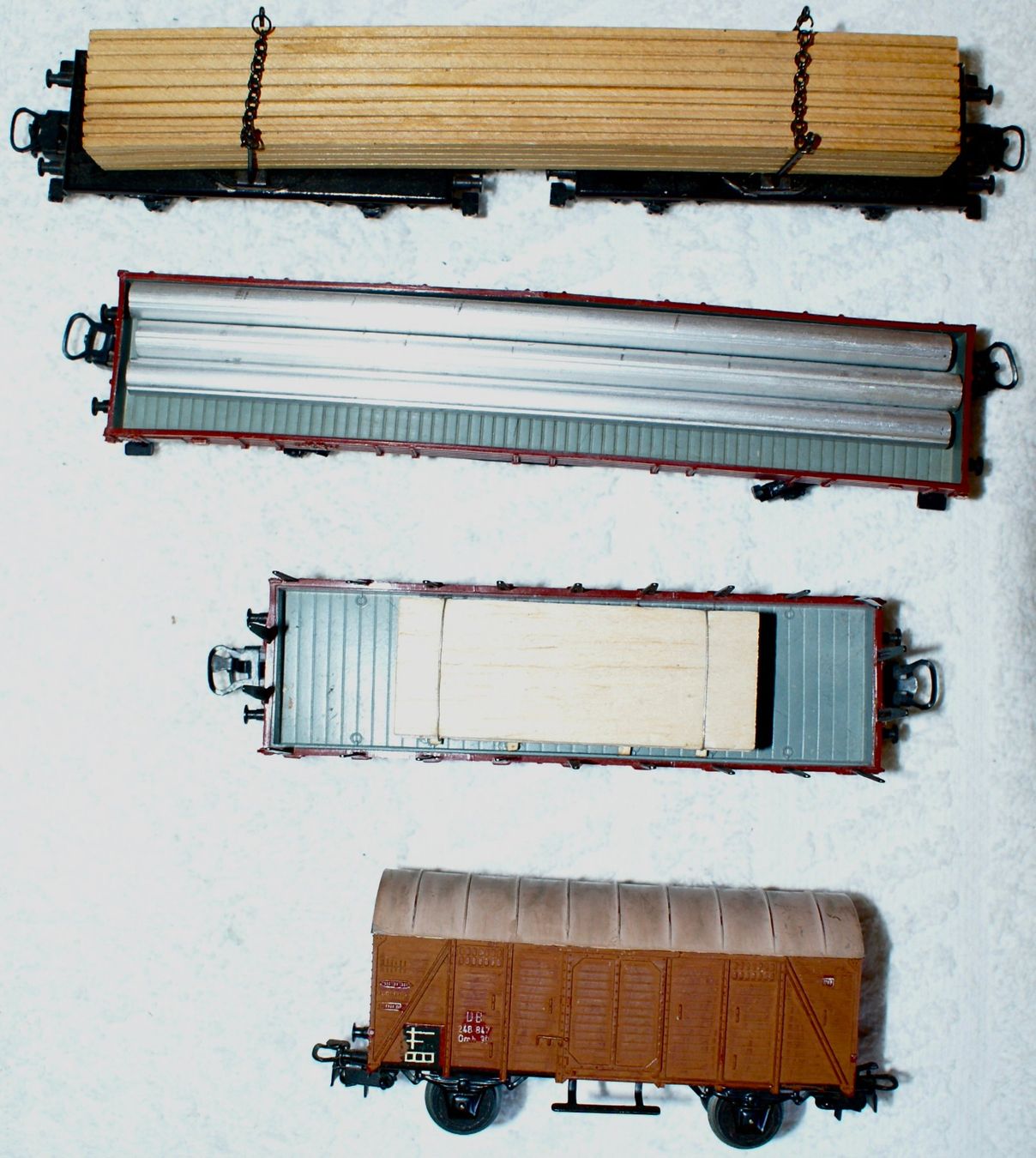 Märklin Modellini di ferrovie: Lot de 4 wagons Marklin – Usato da Morrens VD venduto da alain50