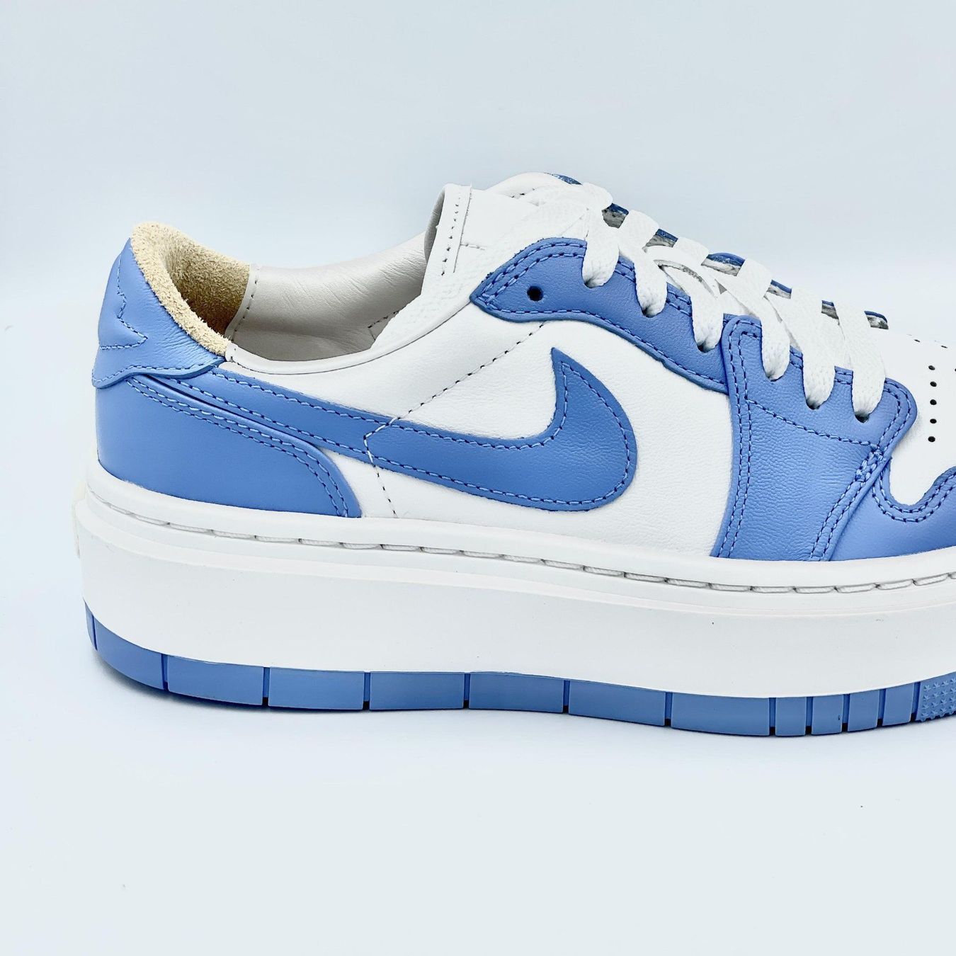 Jordan Scarpe da donna: Jordan 1 Low Elevated University Blue EU 37.5 – Nuovo e nell'imballaggio originale da Erlinsbach venduto da sasneakers 3