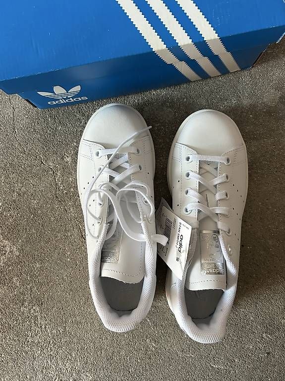 Chaussures hommes: Adidas Stan Smith – Neuf avec emballage d'origine à Gentilino par ver_n6bc 1