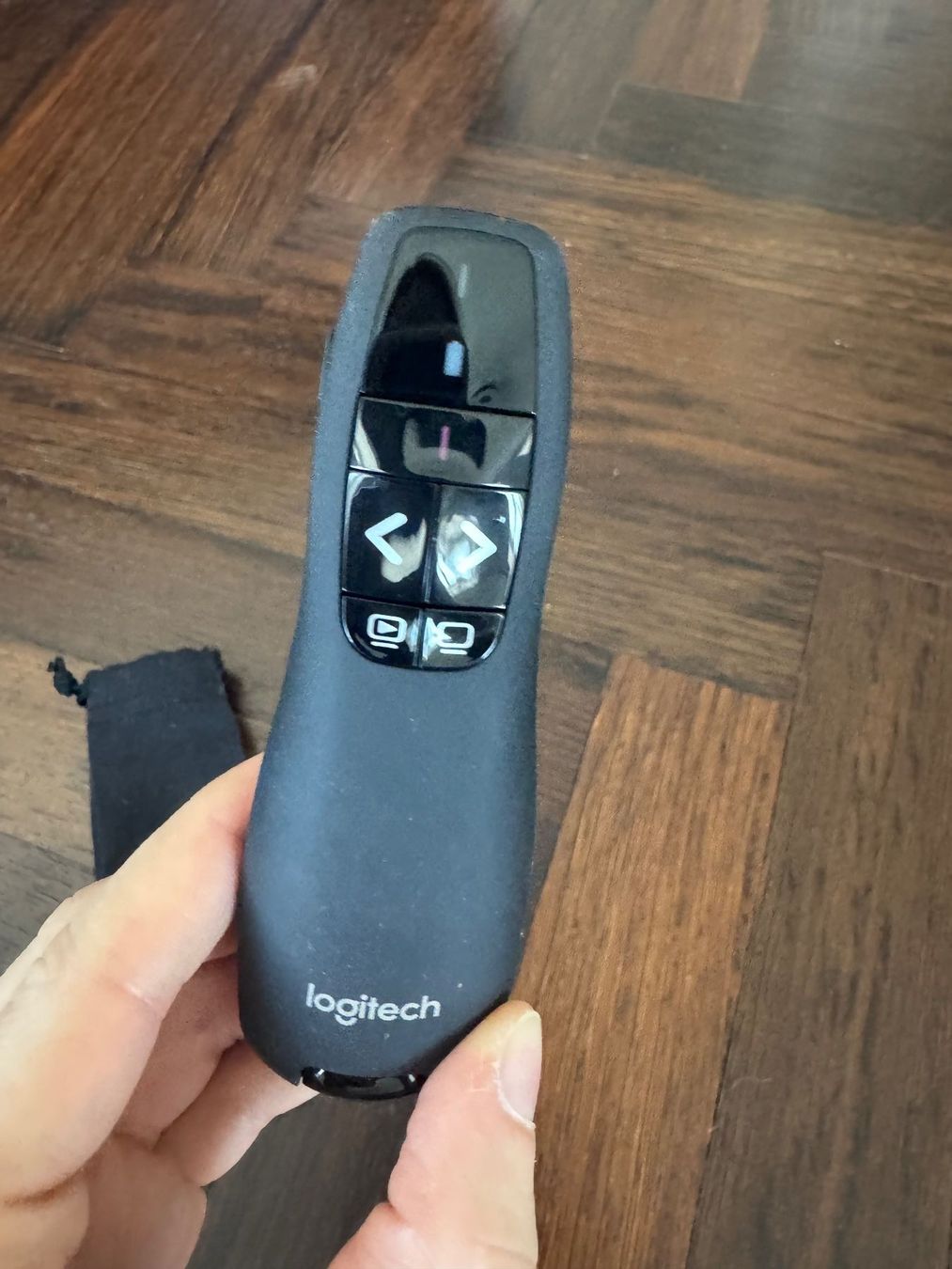 Logitech Telecomandi: Logitech Presenter mit Tasche guter Zustand – Usato da Nidau venduto da kingmigae 2