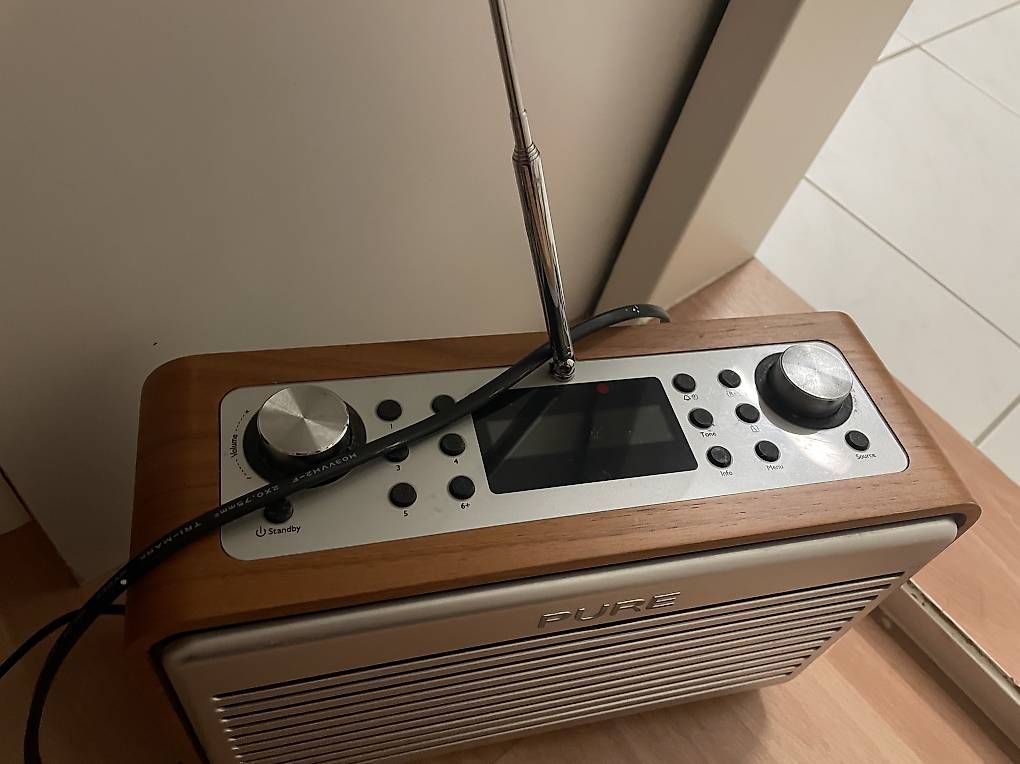 Radio: Radio Pure – Usato da Zürich venduto da sop_9zgg 1