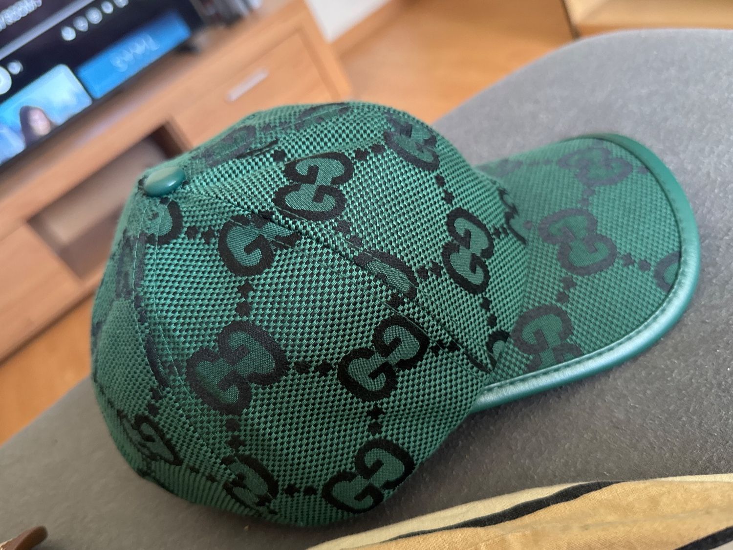 Gucci Sonstige Kleidung & Accessoires: Cap Gucci 2026 edition – Neu und originalverpackt aus Aarau von da_jov