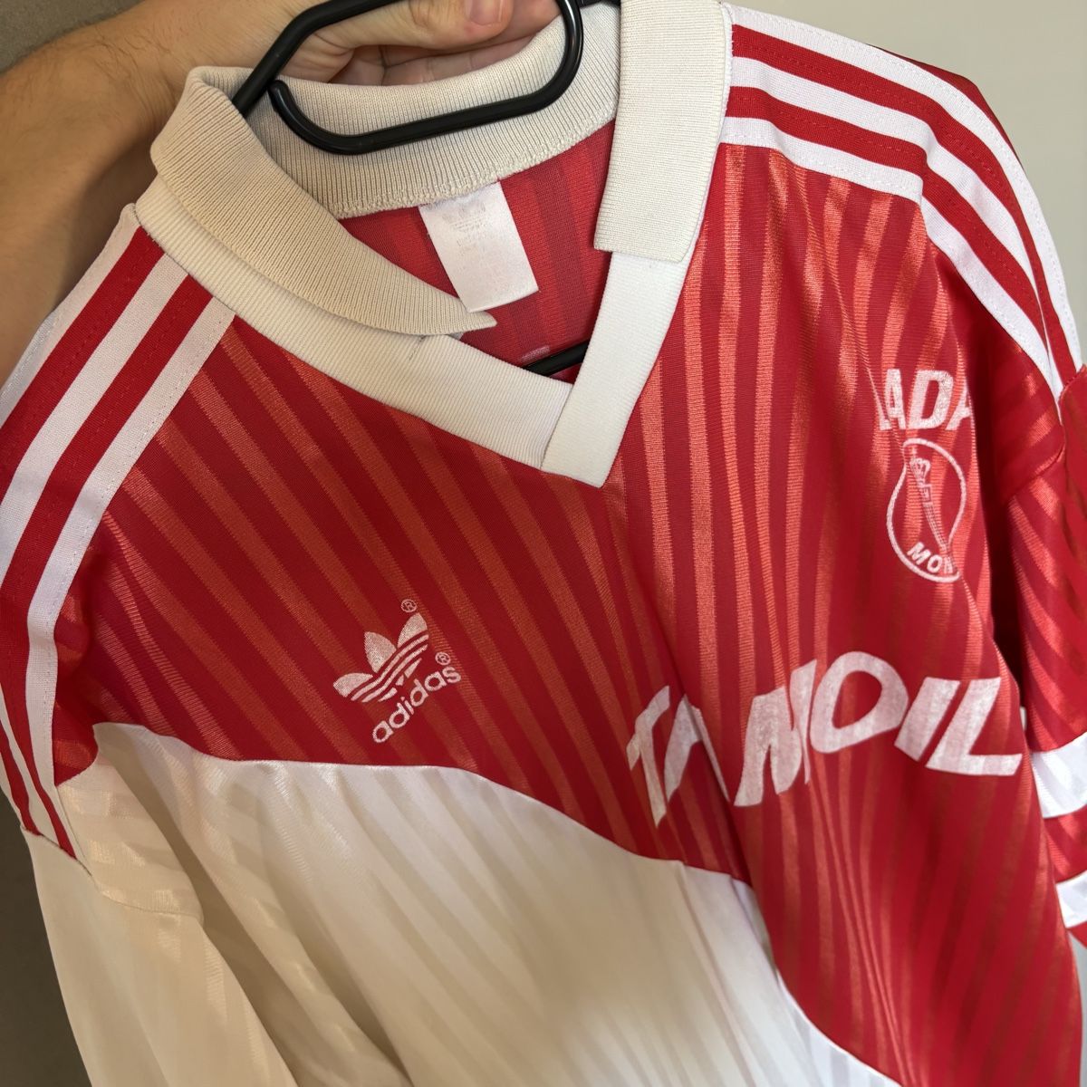 Adidas Canottiere & Pantaloni: As Monaco Adidas Vintage 90s – Usato da Winterthur venduto da LaBodega 5