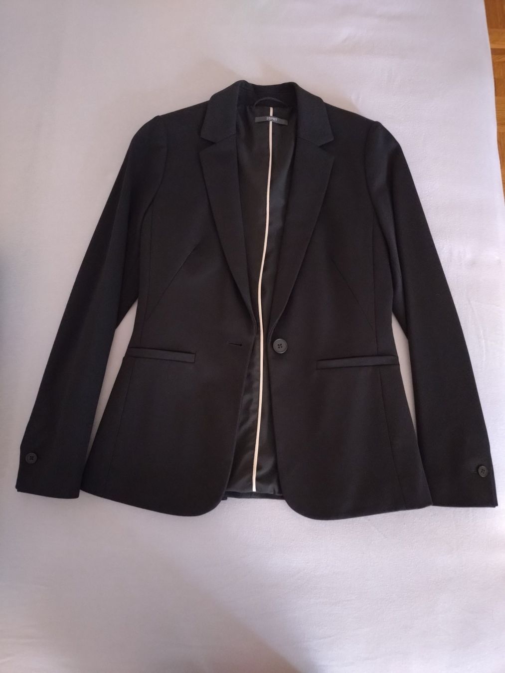 Esprit Giacche: Schwarzer Blazer – Nuovo (secondo la descrizione) da Kilchberg ZH venduto da chr_g5kn