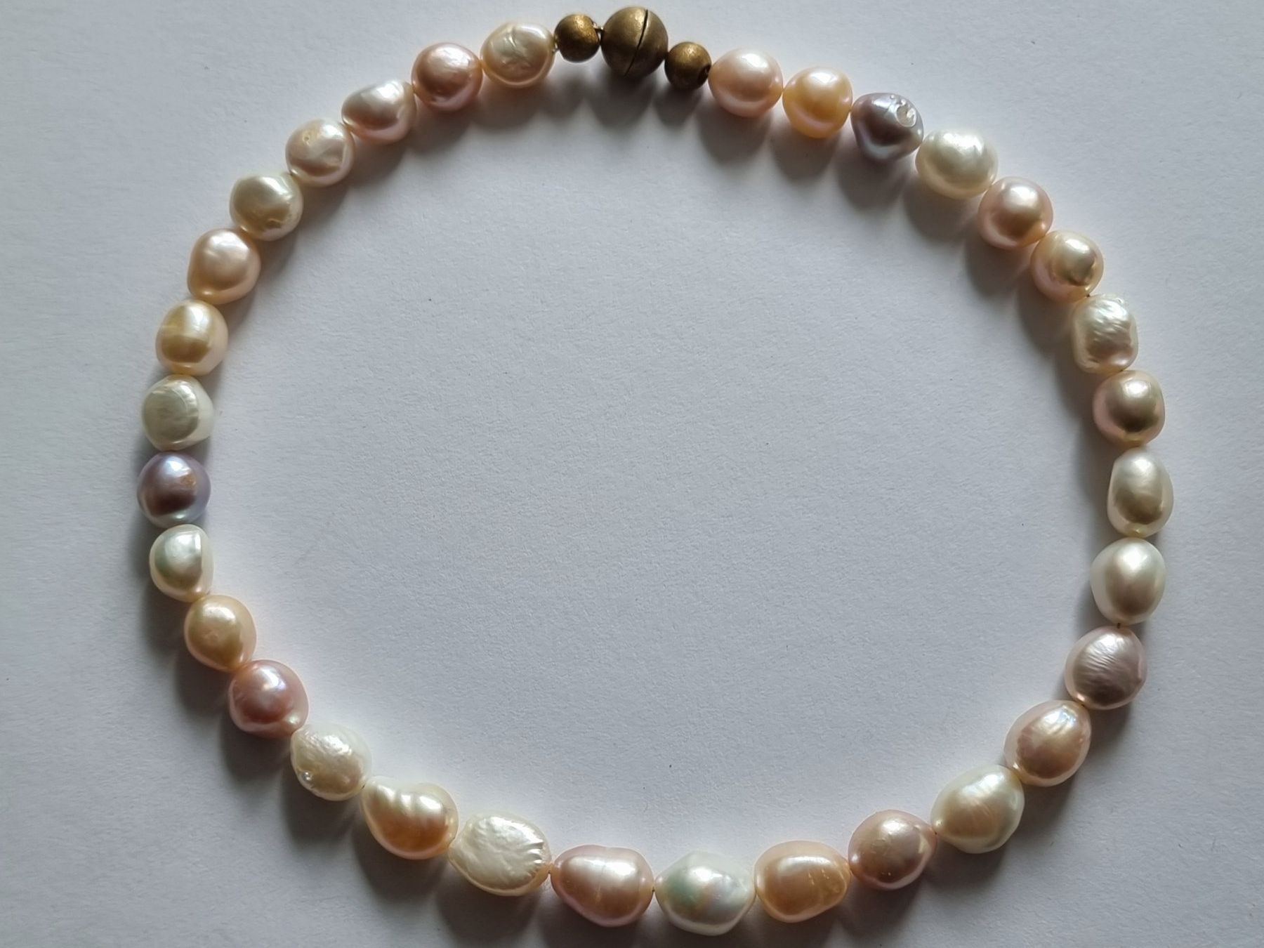 Perle (finte): Perlen-Collier  Multicolor mit schimmernden, Lüster – Usato da Gersau venduto da grafik-kunst