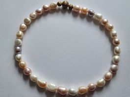 Perlen-Collier  Multicolor mit schimmernden, Lüster